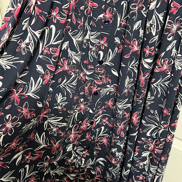 Floral dress - Picture 3 of 4